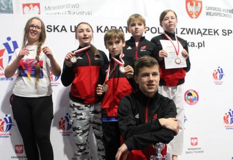  4 medale reprezentantów AS "Chikara" Kępno