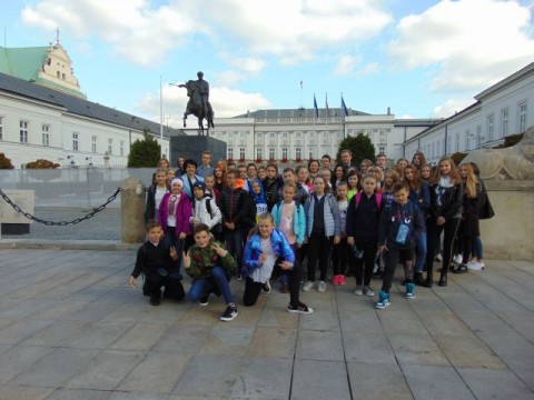 Młodzież z wizytą w Warszawie