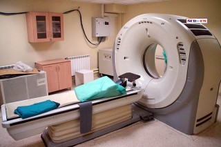  Trwa montaż nowego tomografu w kępińskim szpitalu