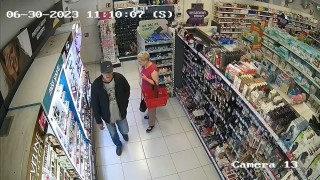  Wieruszowska Policja poszukuje sprawców kradzieży 